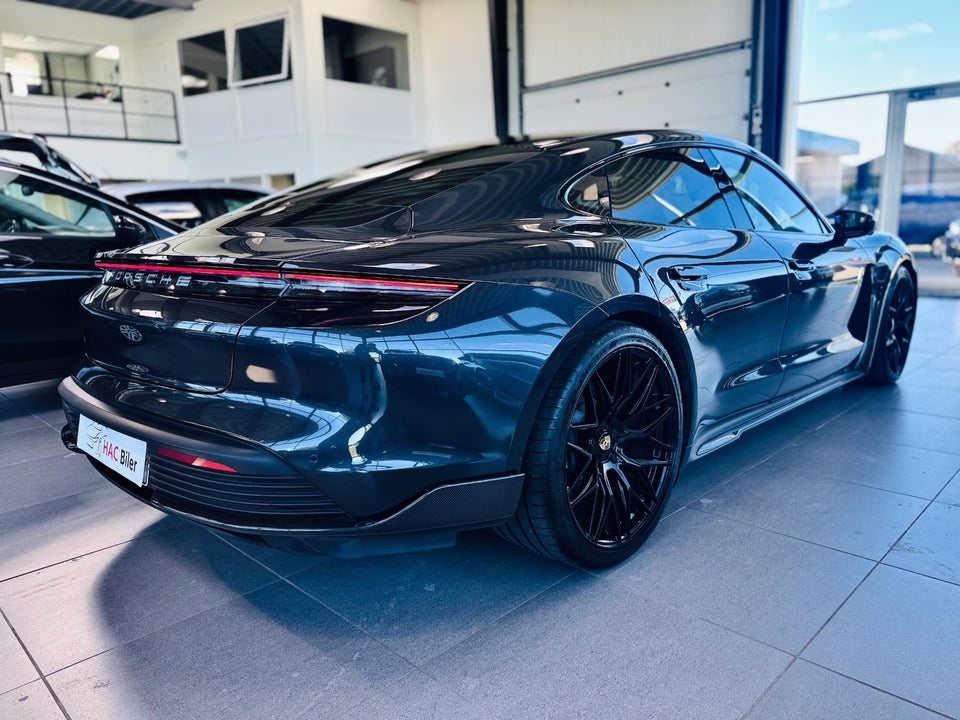 Porsche Taycan 4S Performance+ 4d