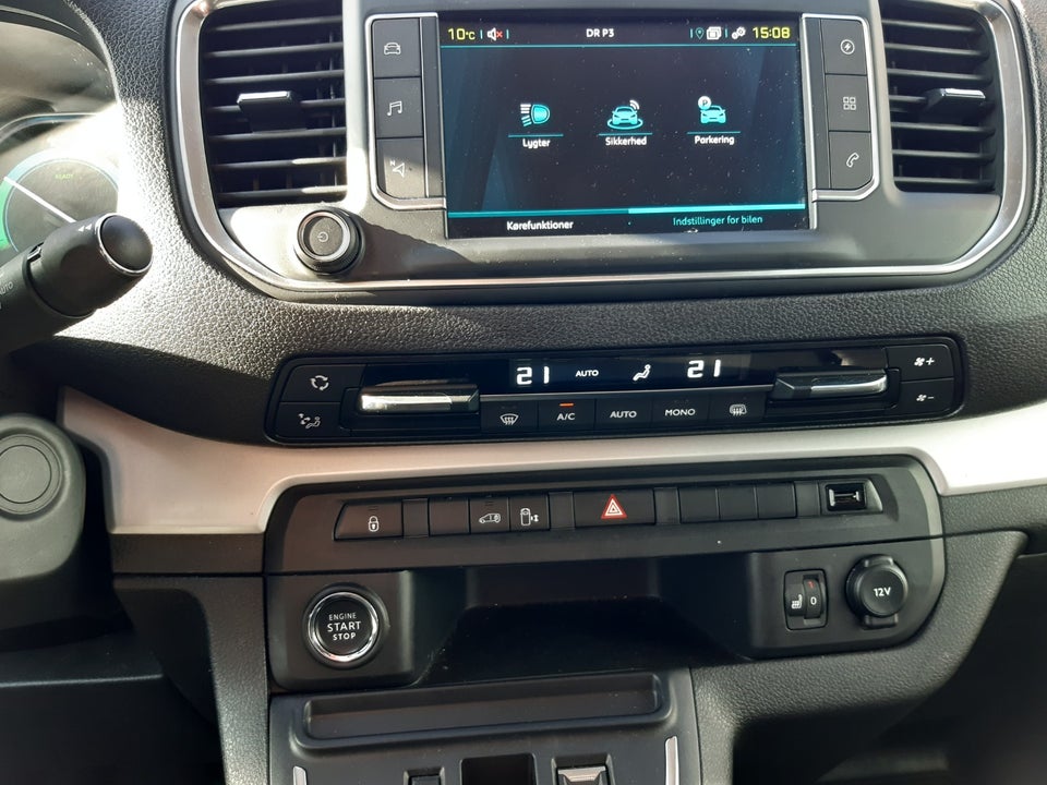 Peugeot e-Expert 75 L2 Ultimate Van