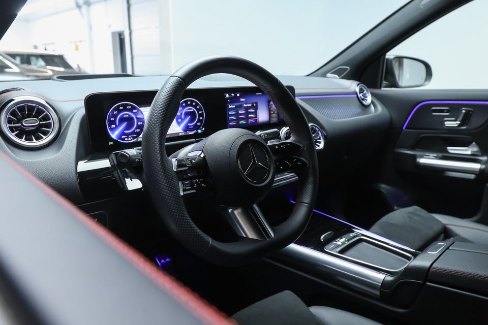 Mercedes EQA350 AMG Advance 4Matic 5d