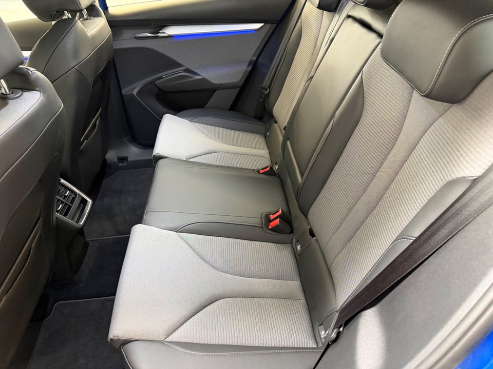 Skoda Enyaq 50 iV 5d