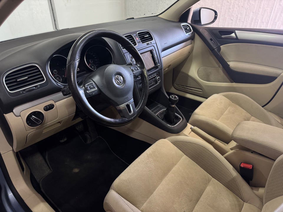 VW Golf VI 2,0 TDi 140 Highline 5d