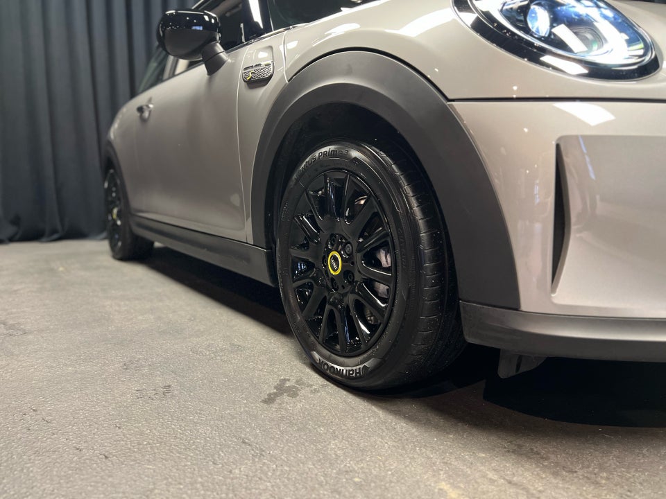 MINI Cooper SE Edition Premium Plus 3d