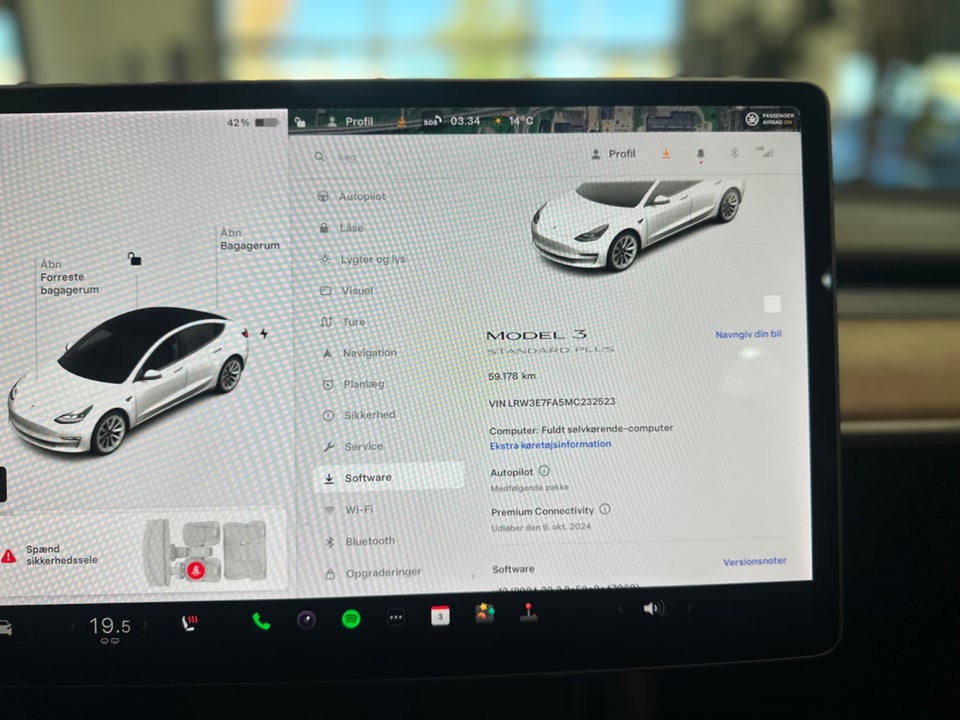 Tesla Model 3 Standard Range+ RWD 4d