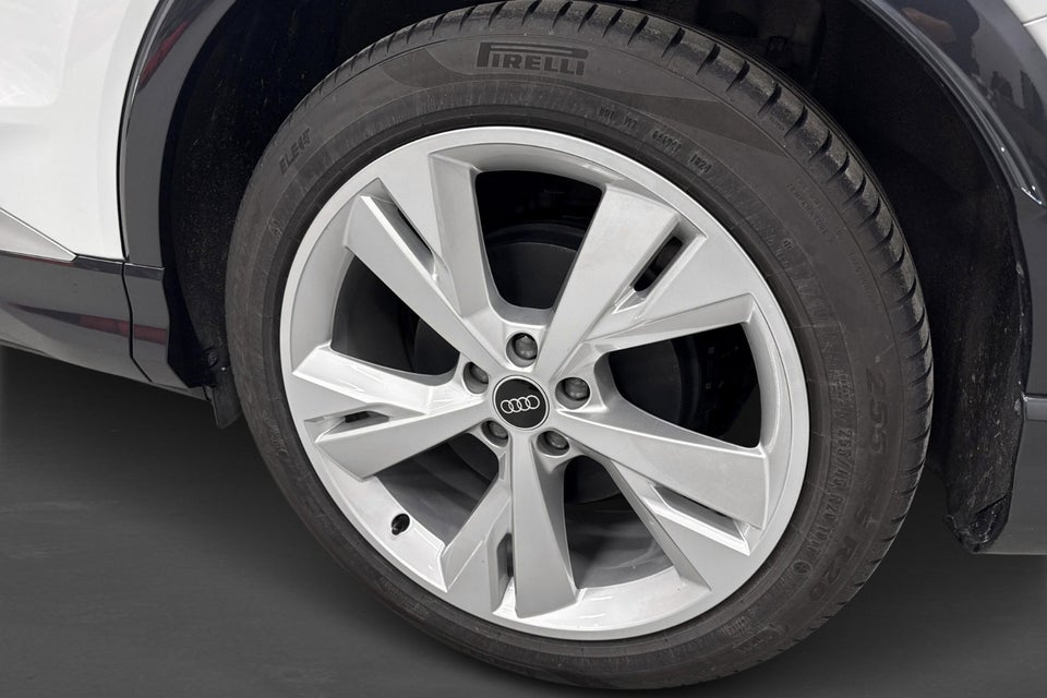 Audi Q4 e-tron 45 Ultra 5d