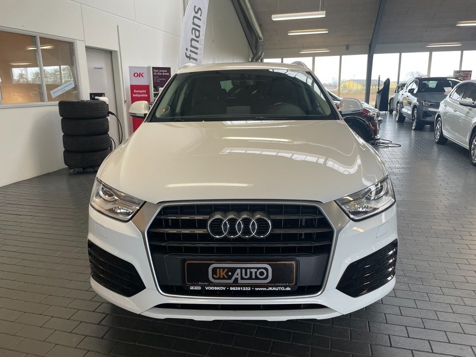 Audi Q3 2,0 TDi 150 Sport S-tr. 5d