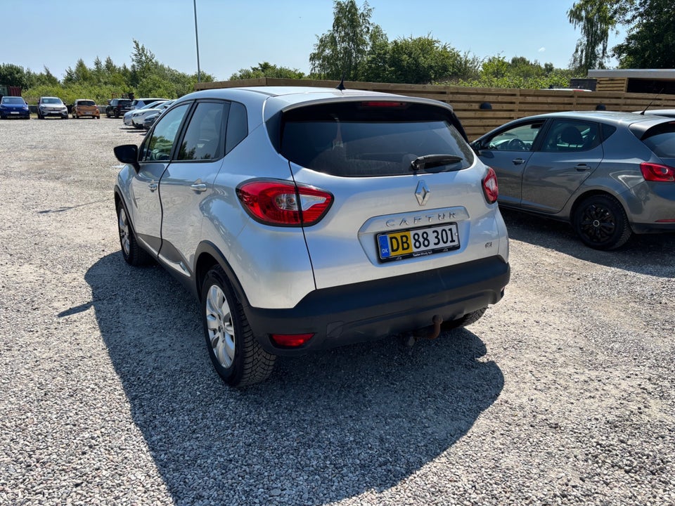 Renault Captur 1,5 dCi 90 Expression EDC Van 5d