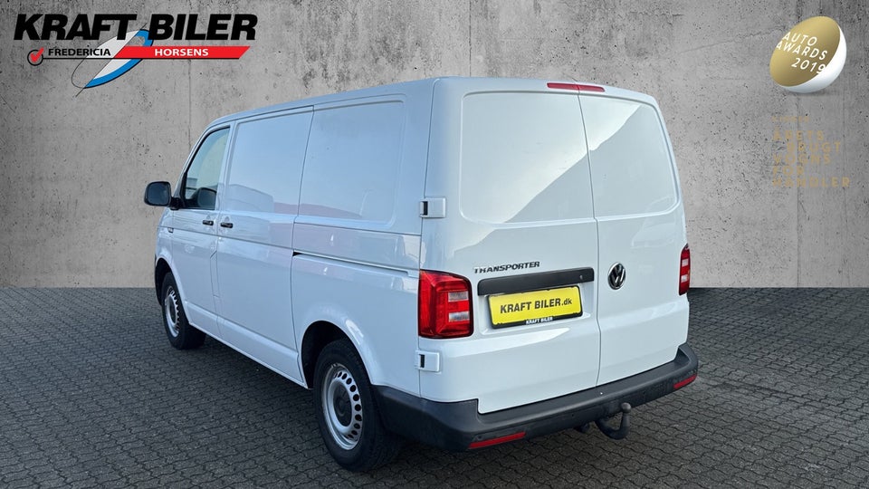 VW Transporter 2,0 TDi 114 Kassevogn kort BMT