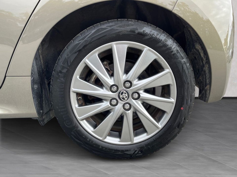 Toyota Yaris 1,5 Hybrid Active Tech e-CVT 5d