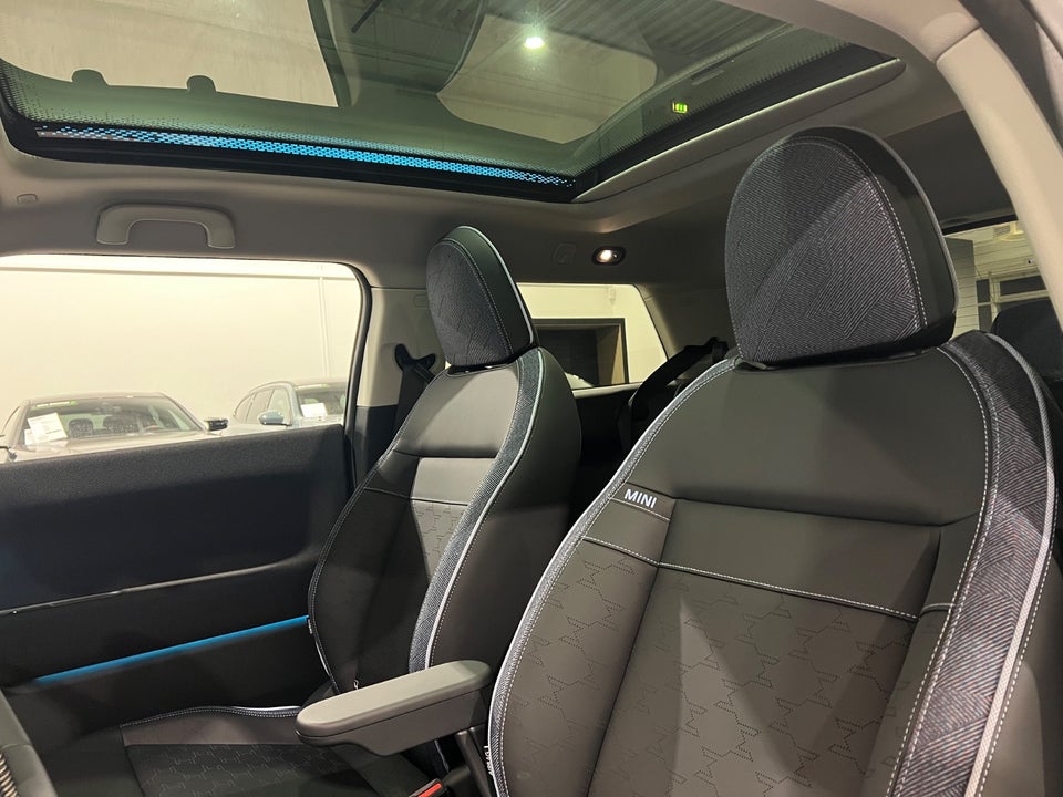 MINI Cooper E Classic Trim S 3d