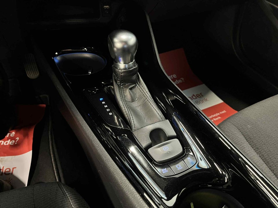 Toyota C-HR 1,8 Hybrid C-HIC CVT 5d