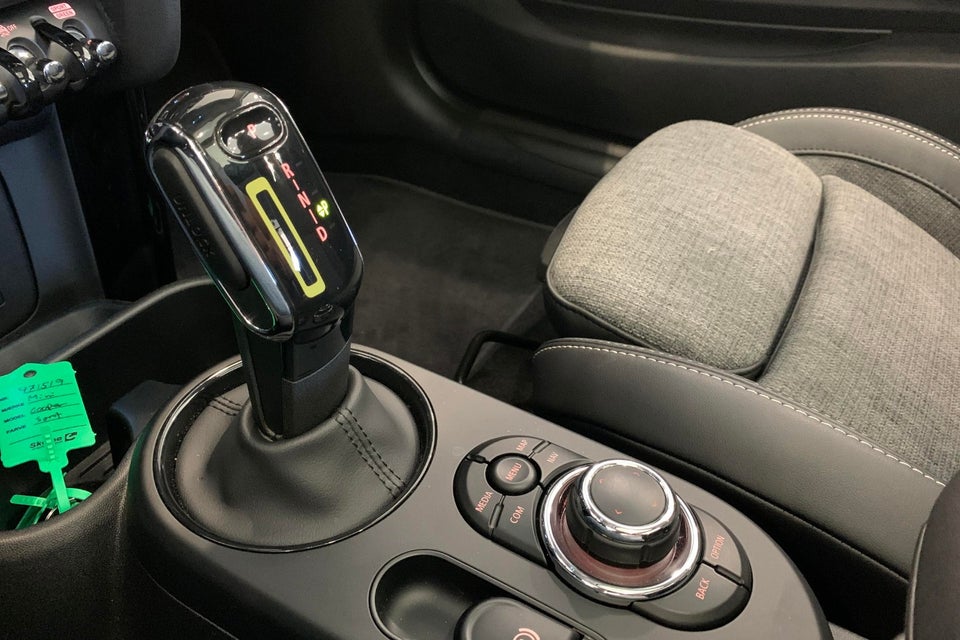 MINI Cooper SE Edition Premium Plus 3d