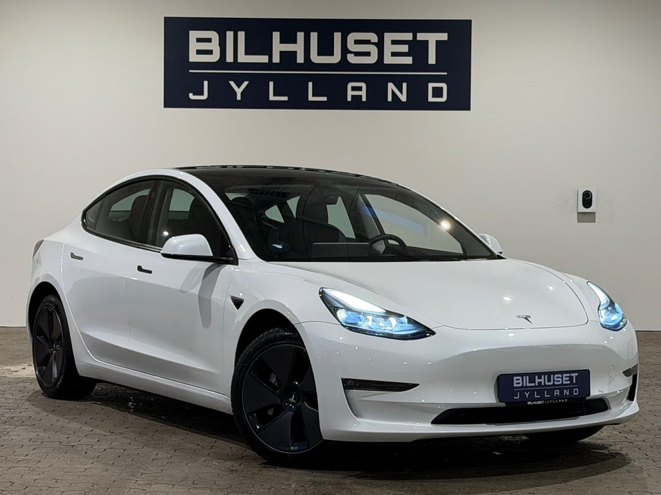 Tesla Model 3 Long Range AWD 4d