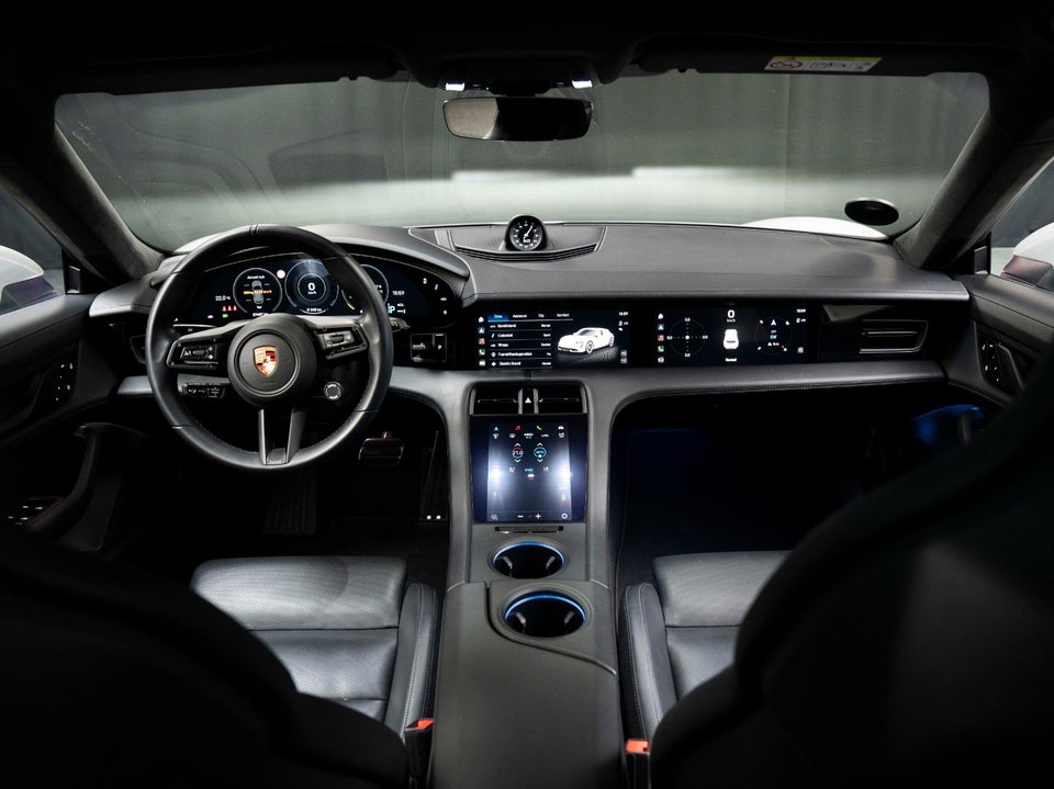 Porsche Taycan GTS Performance+ Sport Turismo 5d