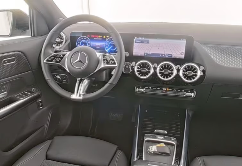 Mercedes EQA250+ Progressive Advance 5d