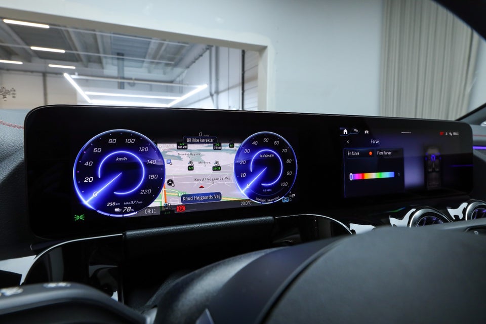 Mercedes EQA350 AMG Premium 4Matic 5d