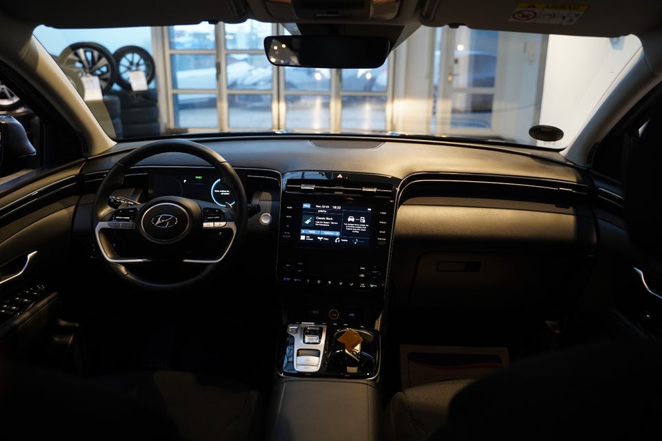 Hyundai Tucson 1,6 PHEV Essential aut. 4WD 5d