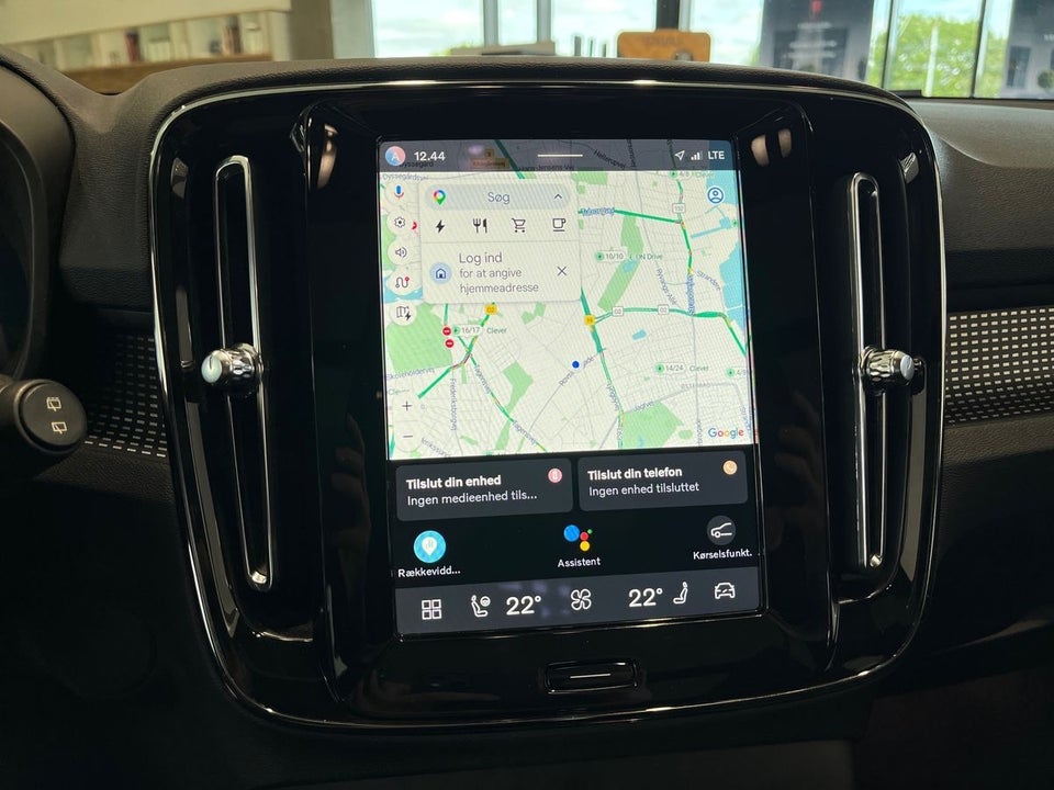 Volvo XC40 P6 ReCharge Pro 5d