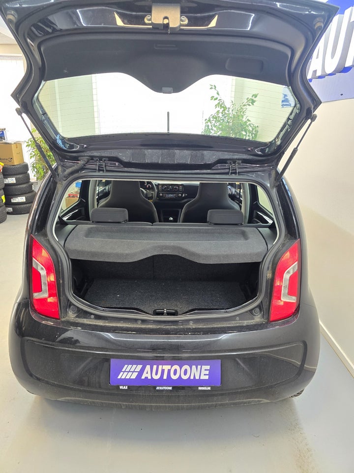 VW Up! 1,0 75 Move Up! BMT 5d