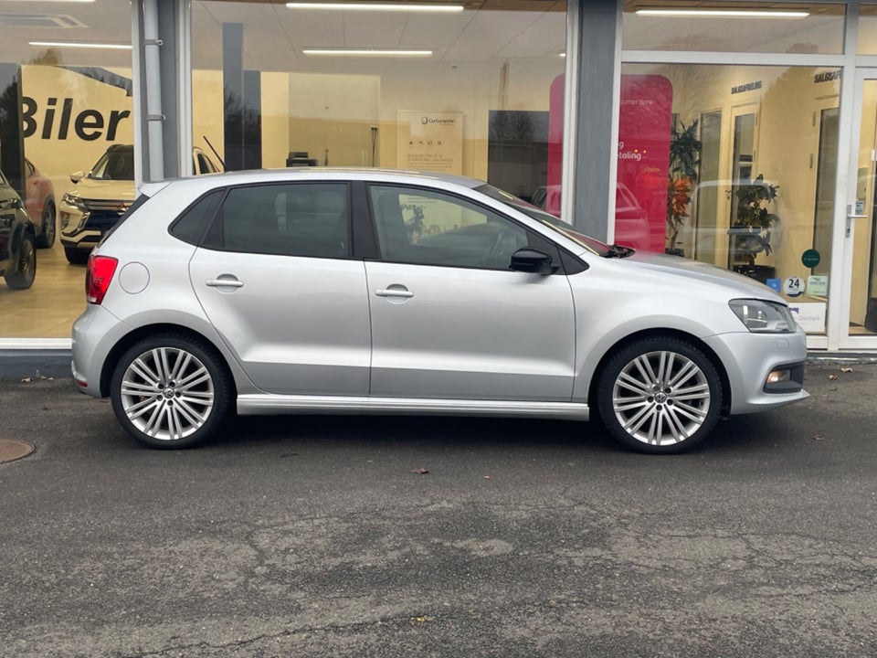 VW Polo 1,4 TSi 140 BlueGT DSG 5d