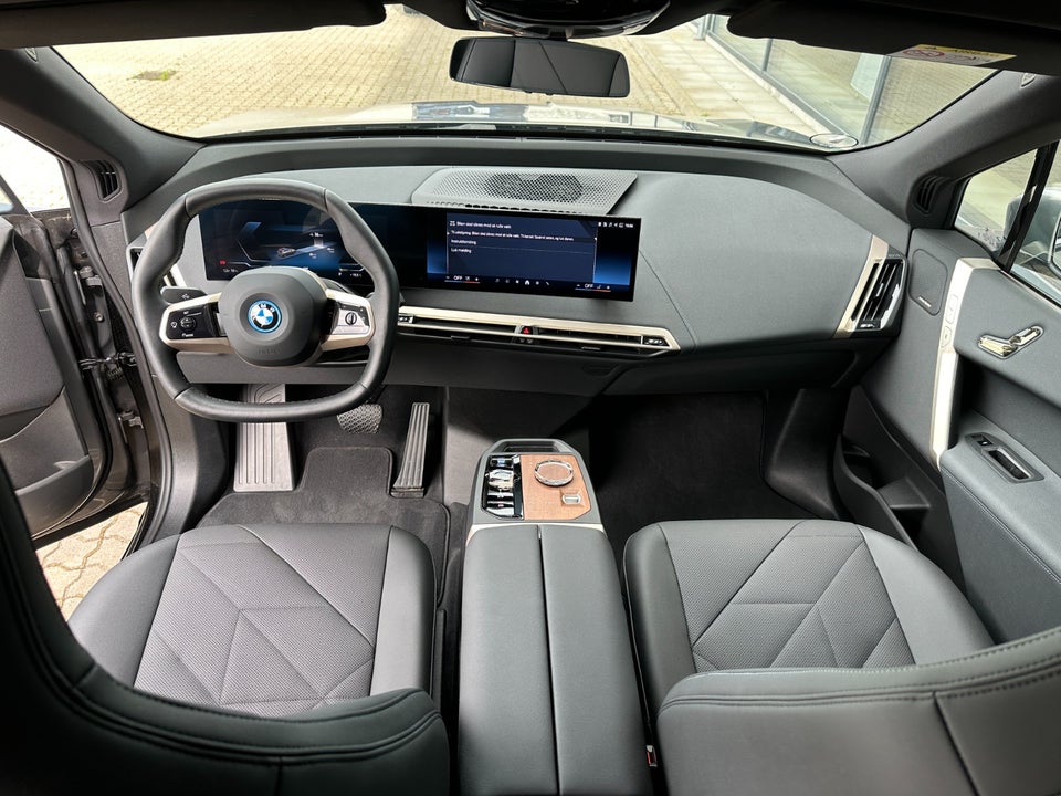 BMW iX xDrive40 Super Charged 5d