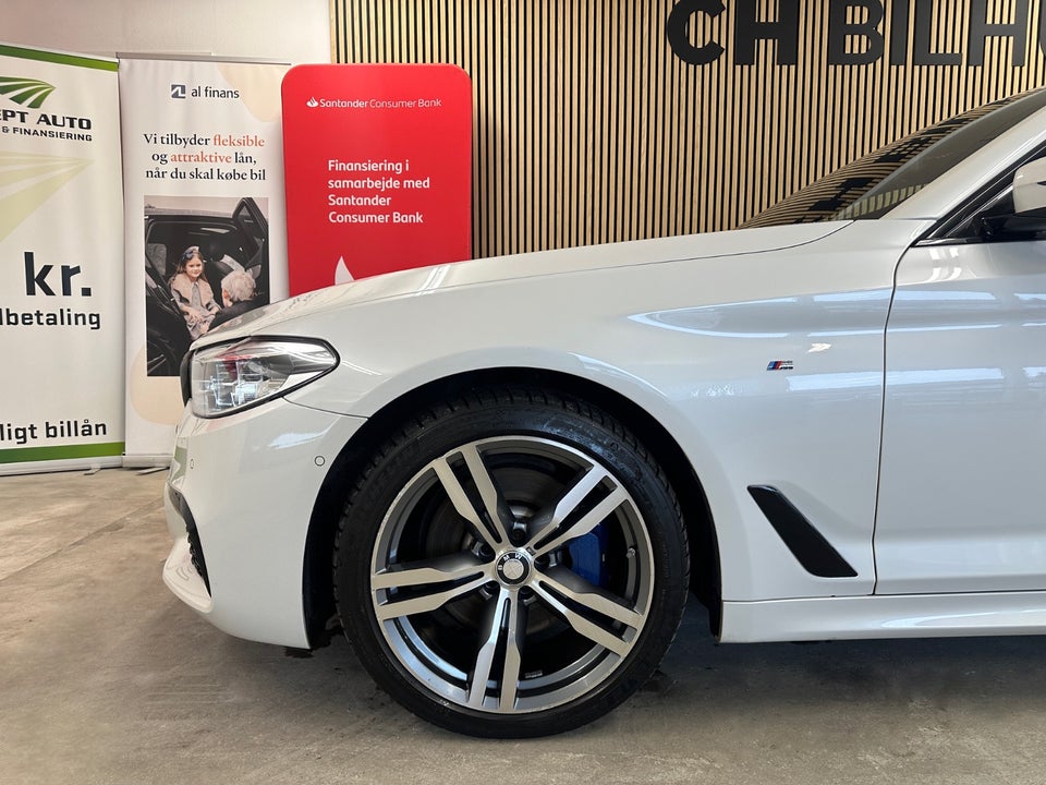 BMW 530d 3,0 Sport Line xDrive aut. 4d