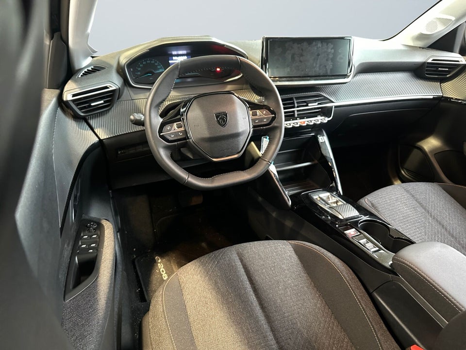 Peugeot e-208 50 Style 5d
