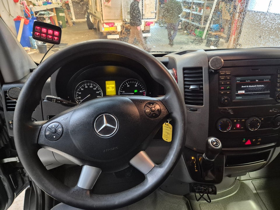 Mercedes Sprinter 316 2,2 CDi A2 Kassevogn aut. RWD