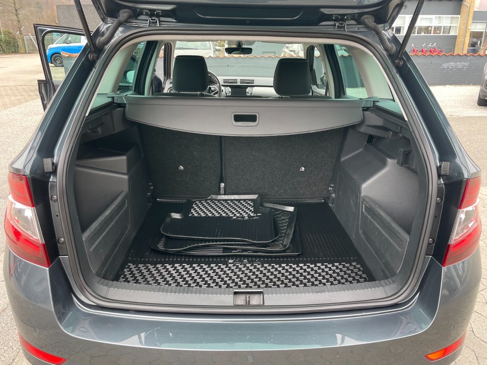 Skoda Fabia 1,0 TSi 95 Style Combi DSG 5d