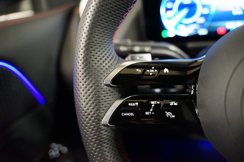 Mercedes EQA250+ AMG Line Premium 5d