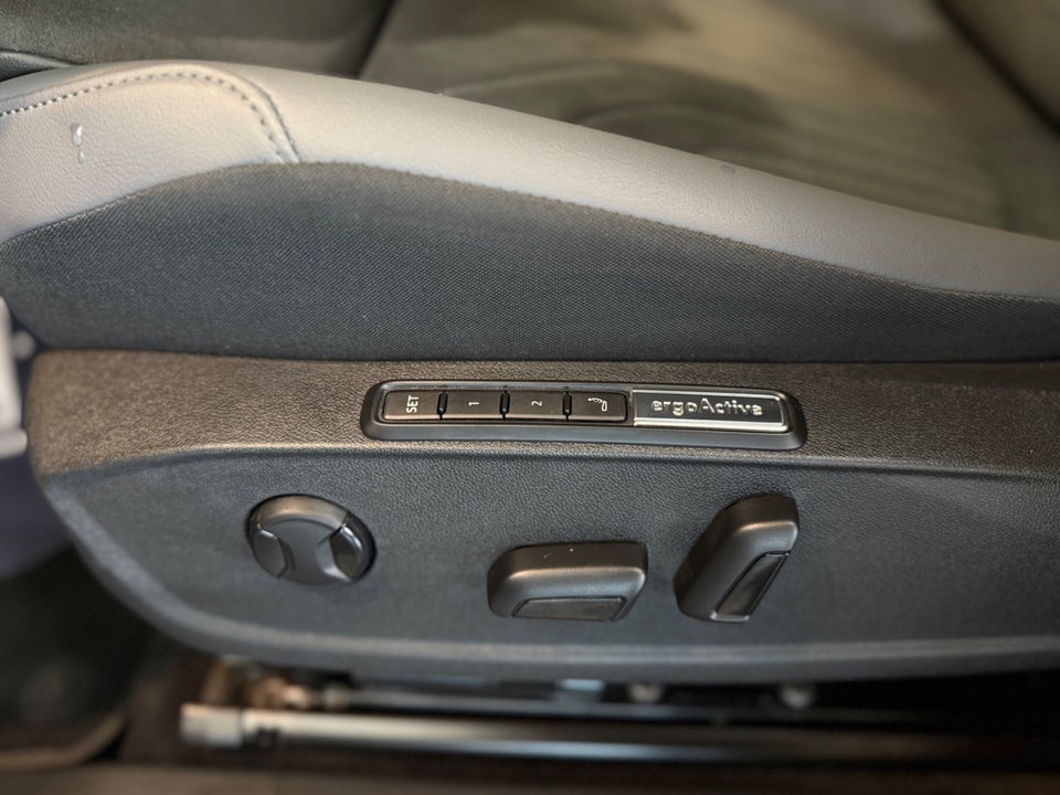 VW ID.4 77 Pro Style+ 5d