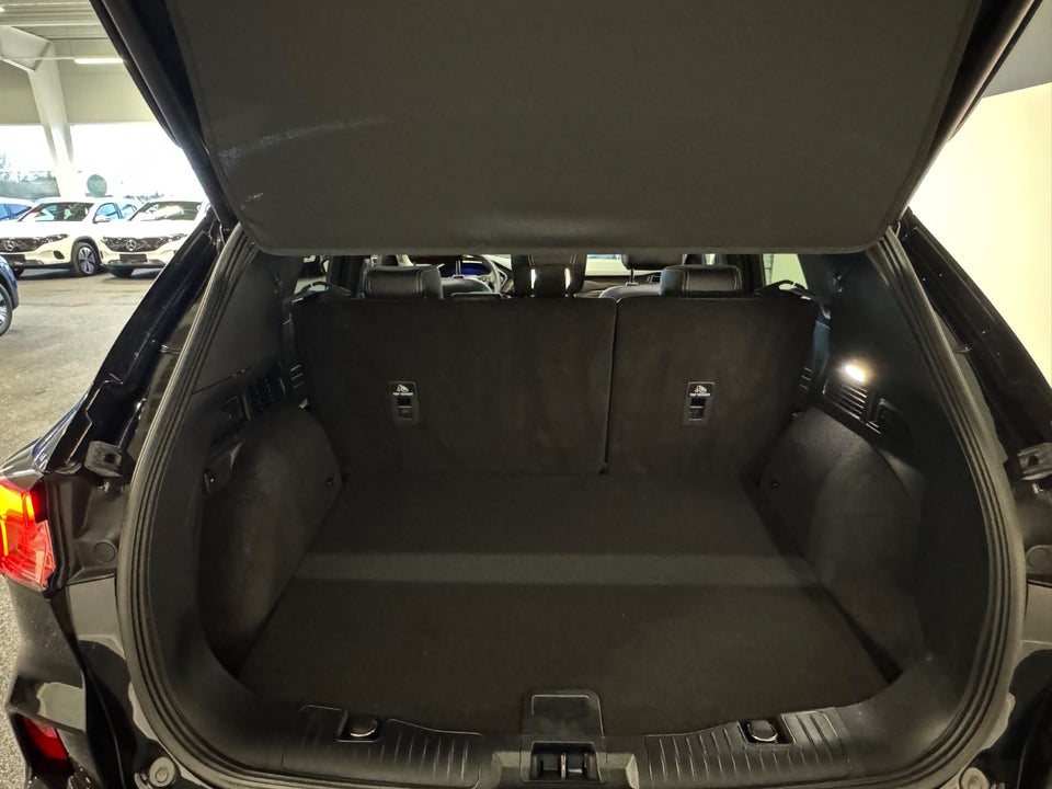 Ford Kuga 2,5 PHEV Vignale CVT 5d