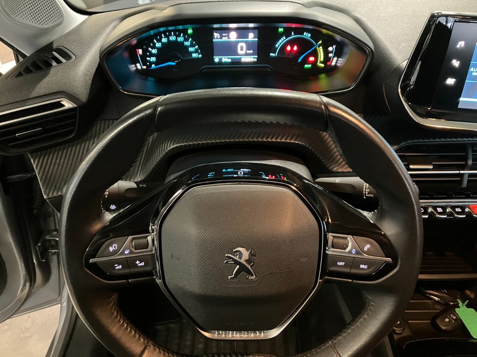 Peugeot e-208 50 Active Pack 5d