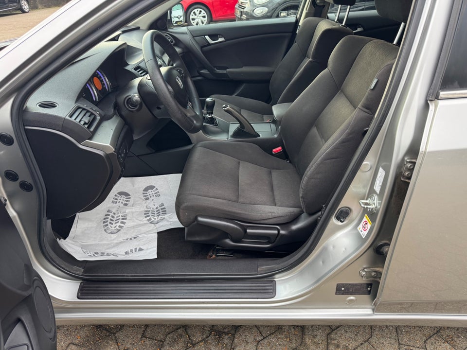 Honda Accord 2,0 Comfort Tourer 5d