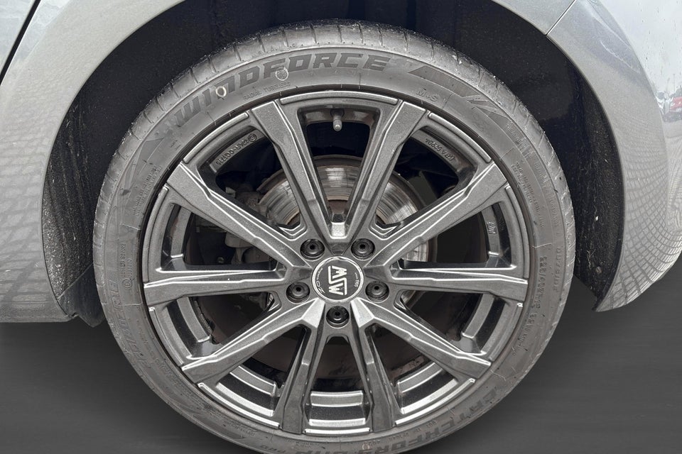 VW Golf VII 1,5 TSi 150 Highline DSG 5d