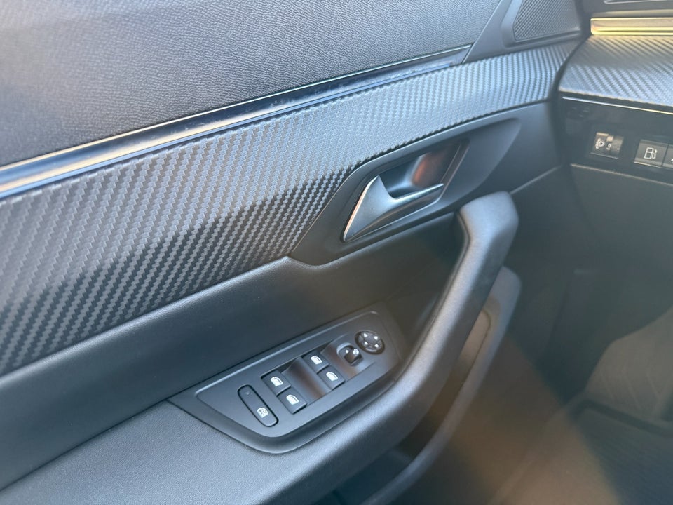 Peugeot 508 1,6 Hybrid Allure Pack SW EAT8 5d