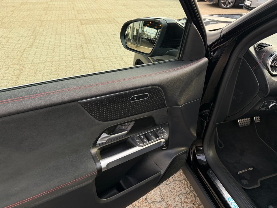 Mercedes EQB250+ AMG Line 7prs 5d