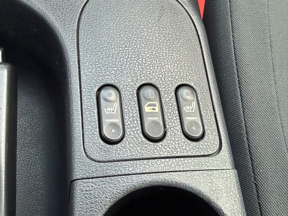 Nissan Qashqai 1,6 Acenta 5d