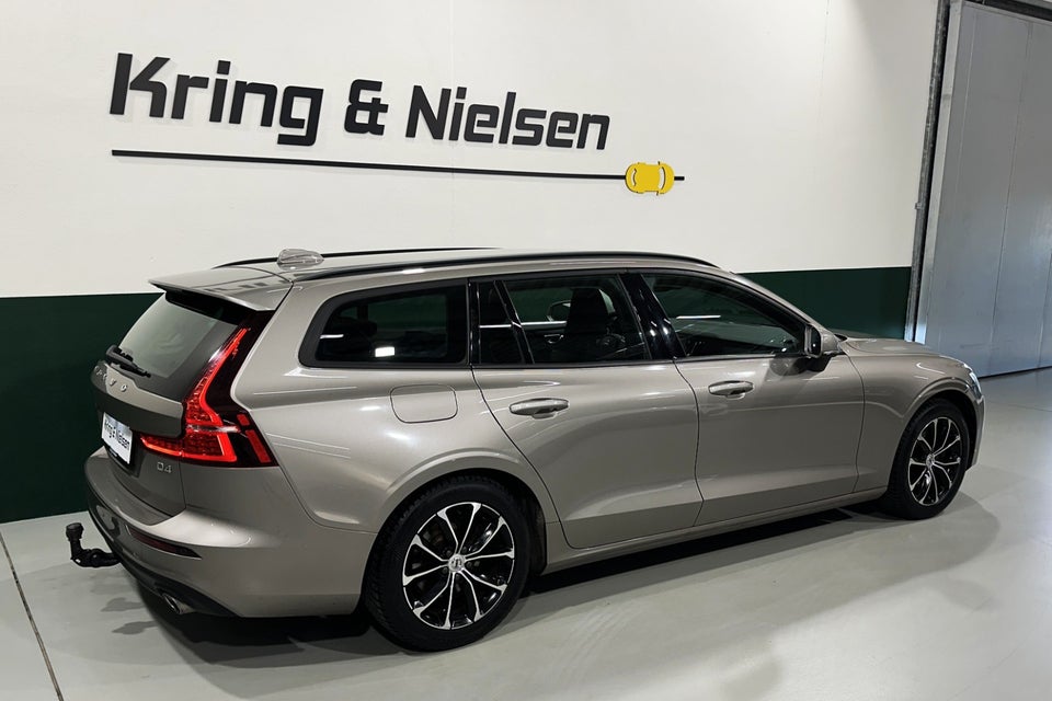 Volvo V60 2,0 D4 190 Momentum aut. 5d