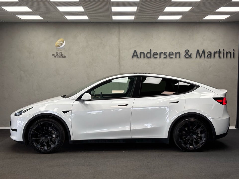 Tesla Model Y RWD 5d
