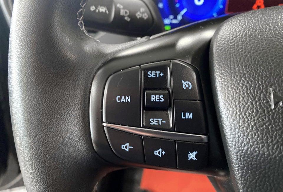 Ford Focus 1,5 EcoBlue Titanium X stc. aut. 5d