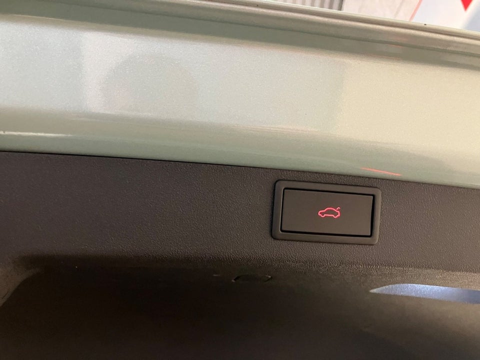 Skoda Enyaq 60 iV Founders Edition 5d