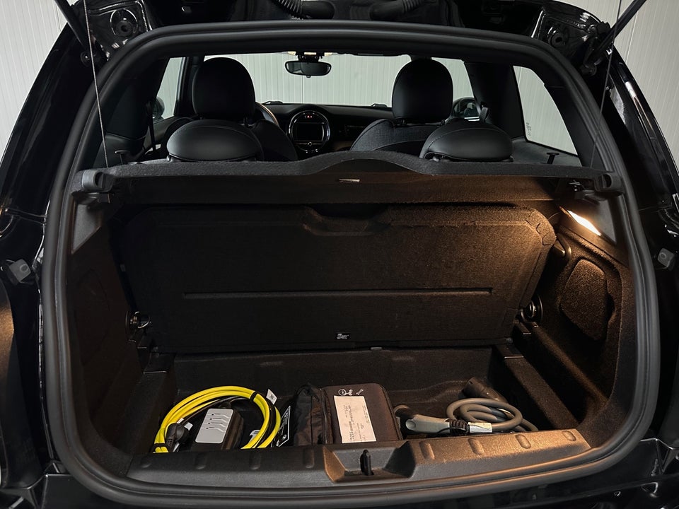 MINI Cooper SE Trim M 3d