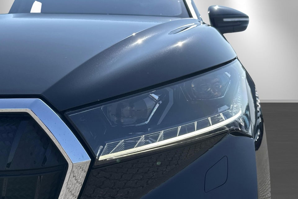 Skoda Enyaq 80 iV Selection Suite 5d
