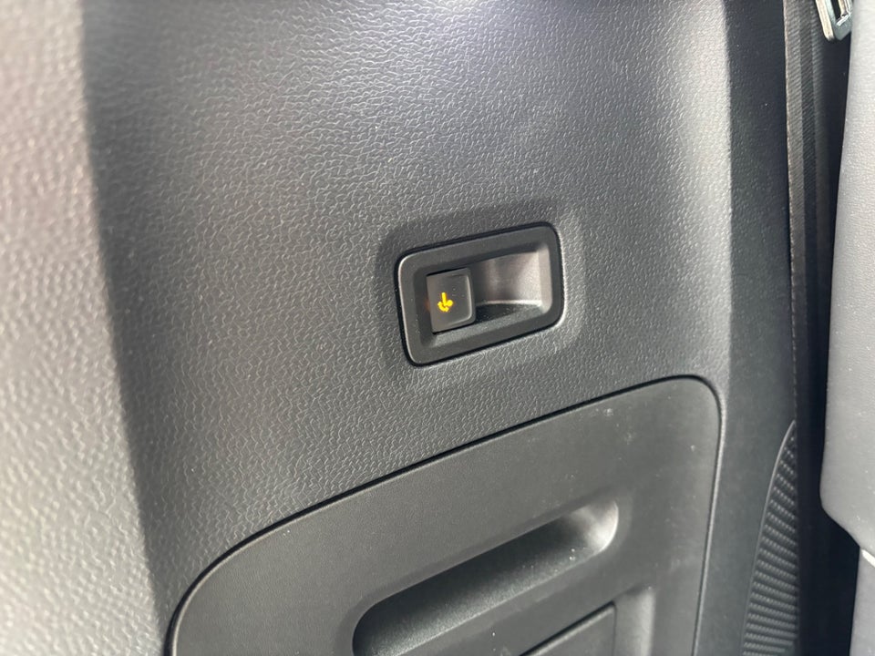 VW ID.Buzz 86 GTX 4Motion 7prs LWB 5d