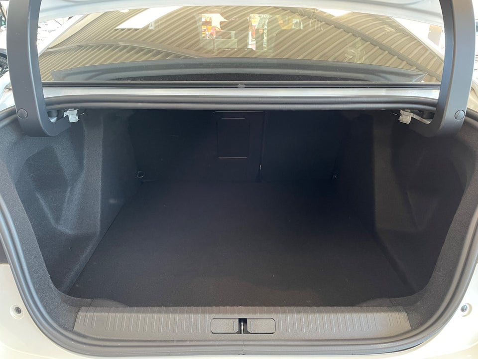 Citroën ë-C4 X 50 Palais Sky 4d