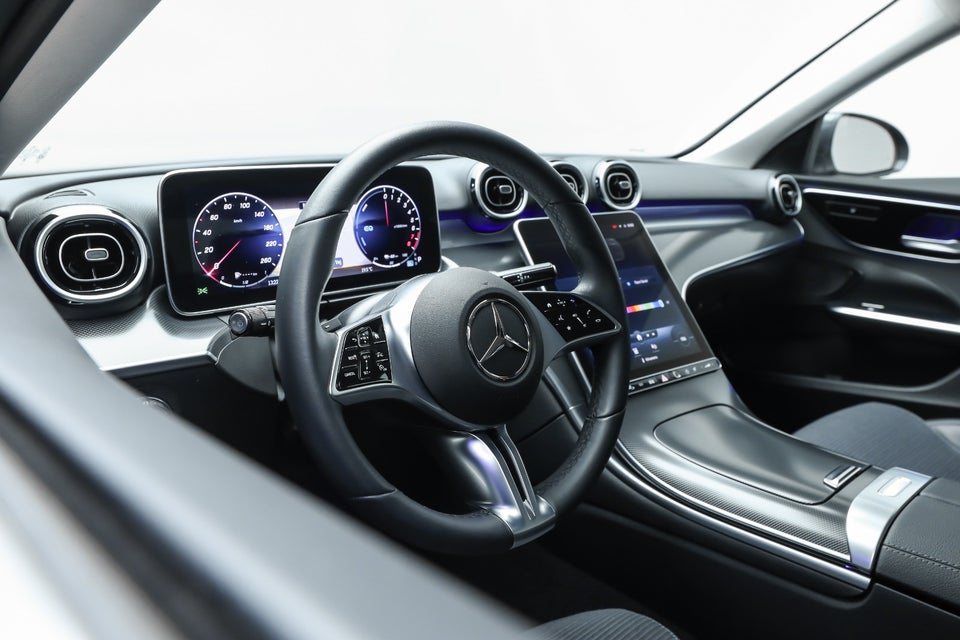 Mercedes C300 e 2,0 Advantage aut. 4d
