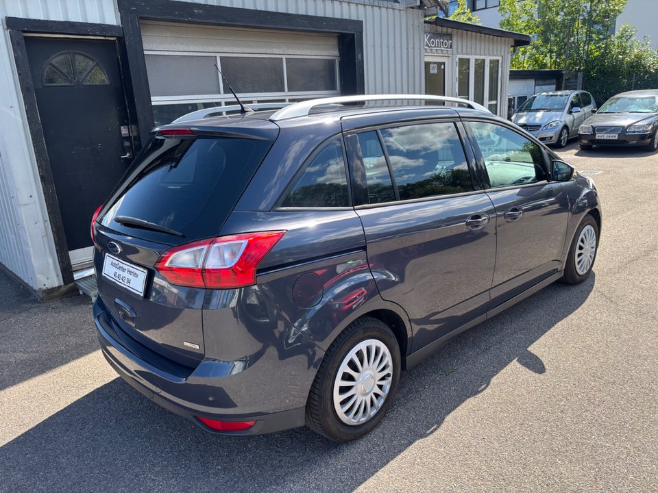 Ford Grand C-MAX 1,6 TDCi 115 Trend 7prs 5d