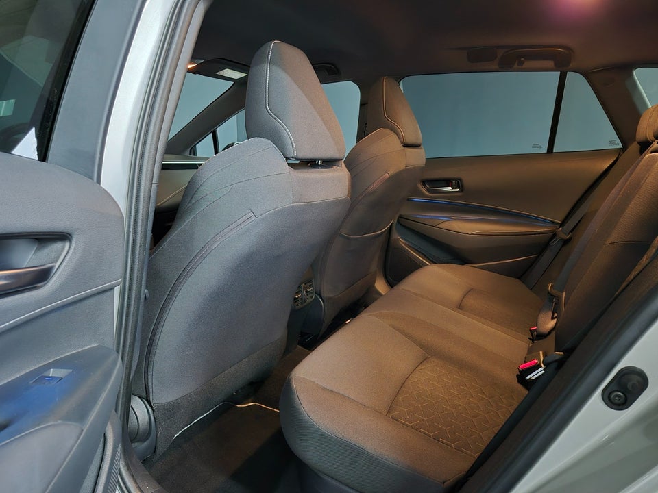 Toyota Corolla 1,8 Hybrid H3 Premium Touring Sports MDS 5d