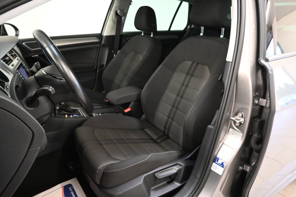 VW Golf VII 1,4 TSi 140 R-line DSG BMT 5d