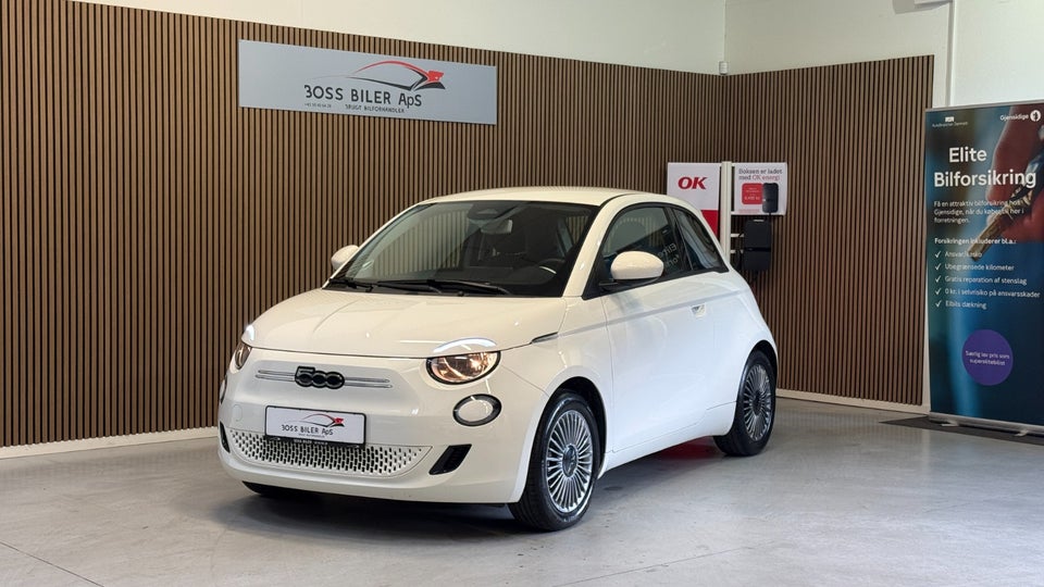 Fiat 500e 42 Icon 3d